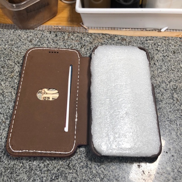 Phone case - Picture 2 of 2